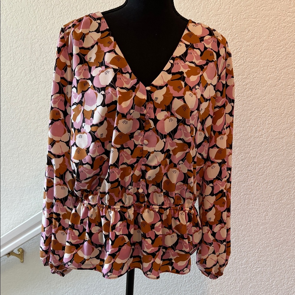 Chic V-Neck Floral Blouse - Pink and Brown